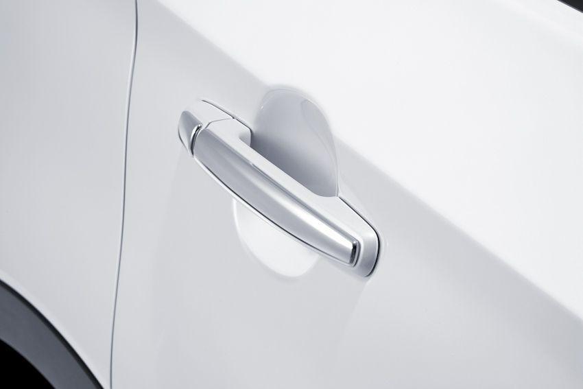 Suzuki SX4 S-Cross Chromed Door Handle Cover Set - Without Keyless